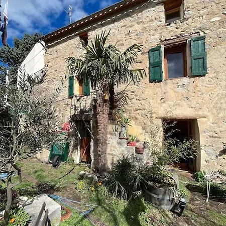 Charmante Maison A
